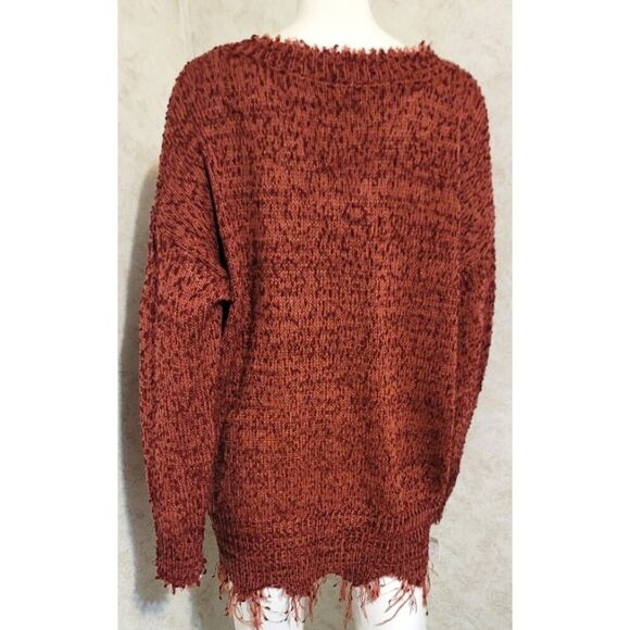 Umgee Frayed Vee Neck Oversized Knit Sweater - Size M - Picture 6 of 12
